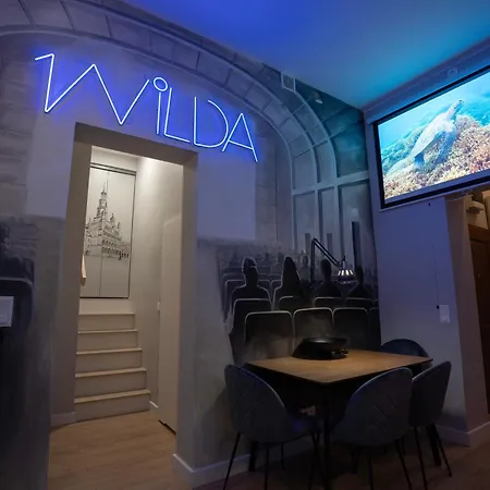 Апартаменты Wilda Cinema Spot