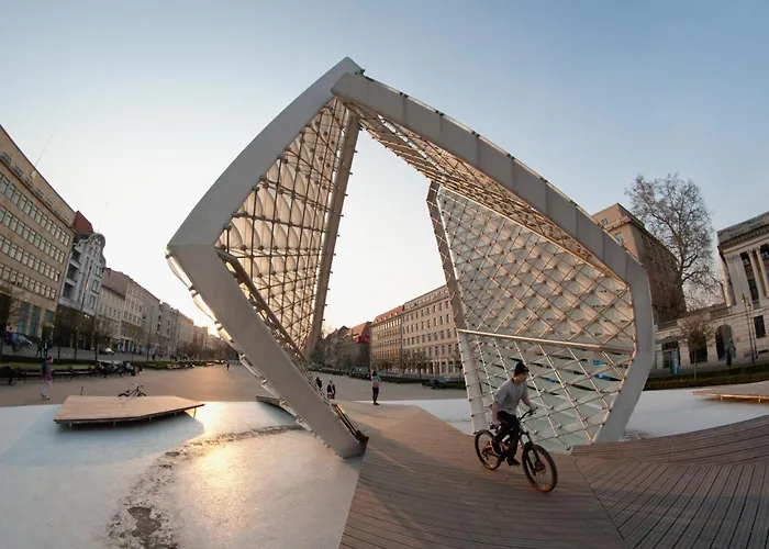 Wilda Cinema Spot شقة *